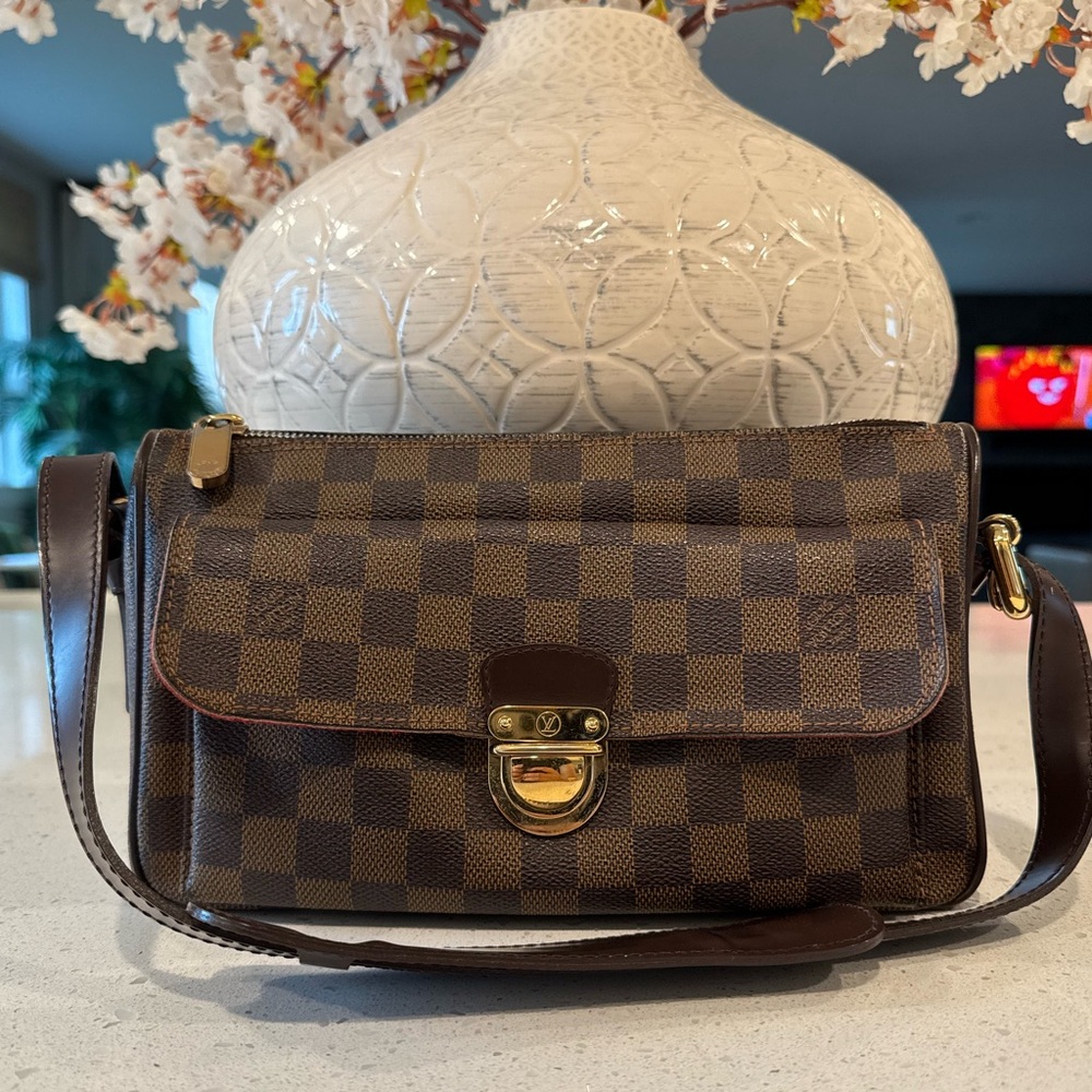 ❌SOLD❌Damier Ebene Ravello GM shoulder bag